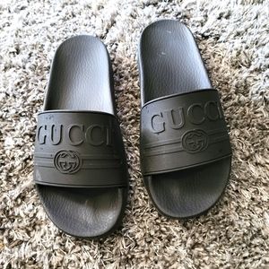 Gucci slides